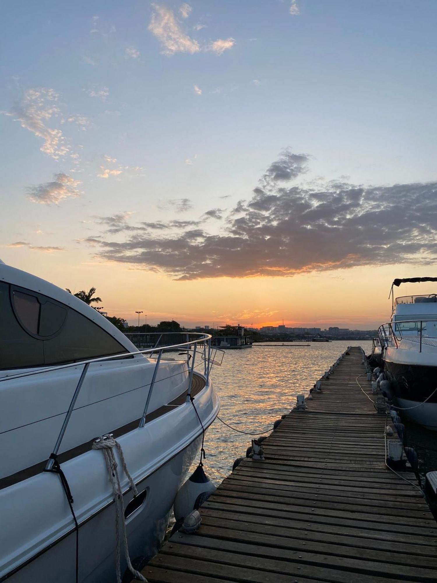 Apartamento Lindo Com Vista Lago Brasília Exterior foto